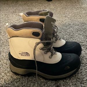 North face winter boots